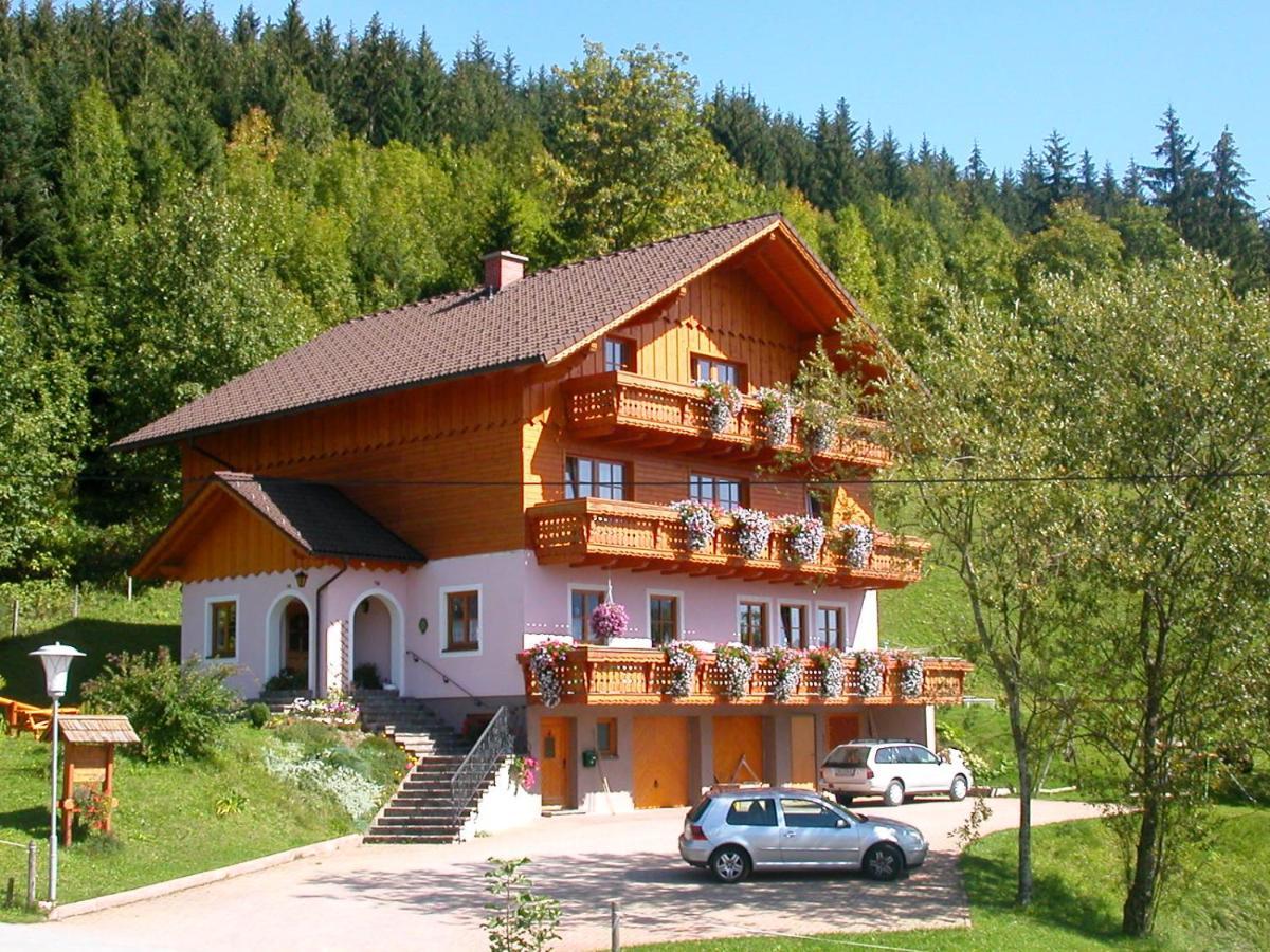 Urlaub Am Bauernhof Bei Familie Steinbrecher บัดมิทแทร์นดอร์ฟ ภายนอก รูปภาพ