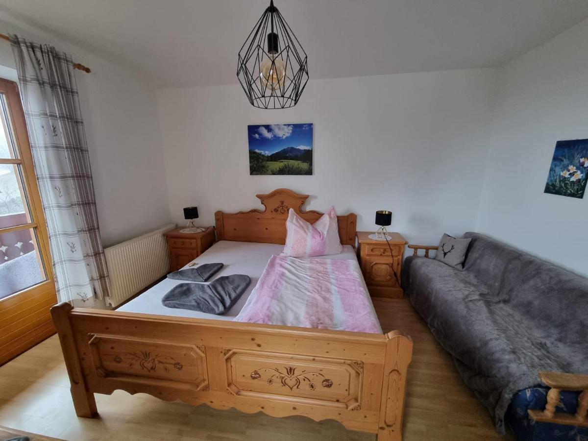 Urlaub Am Bauernhof Bei Familie Steinbrecher บัดมิทแทร์นดอร์ฟ ภายนอก รูปภาพ